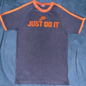 Nike Tee